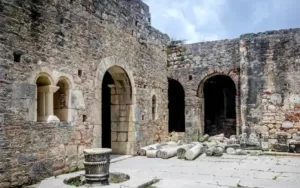 The Long-lost Tomb of Santa Claus found under a church in Turkey – Retro Timeline