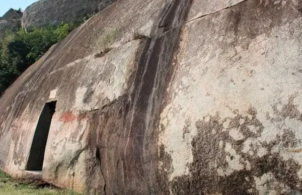 Barabar Caves: India’s Oldest Rock-Cut Marvels
