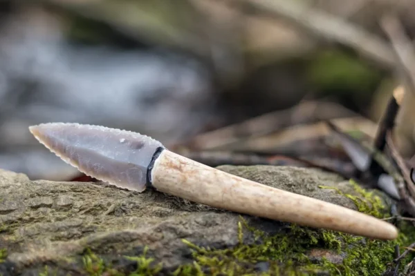 Native American Knife Artifacts: History and Identification