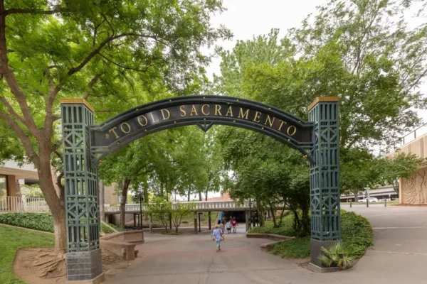 Historic Places in Sacramento California Family Friendly